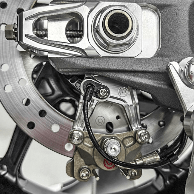 Zincir gerginliği kiti, fren kaliper tutucu ve Brembo P2-24 64mm X206001 Motocorse Ducati Panigale V4/S (2025) ile birlikte 