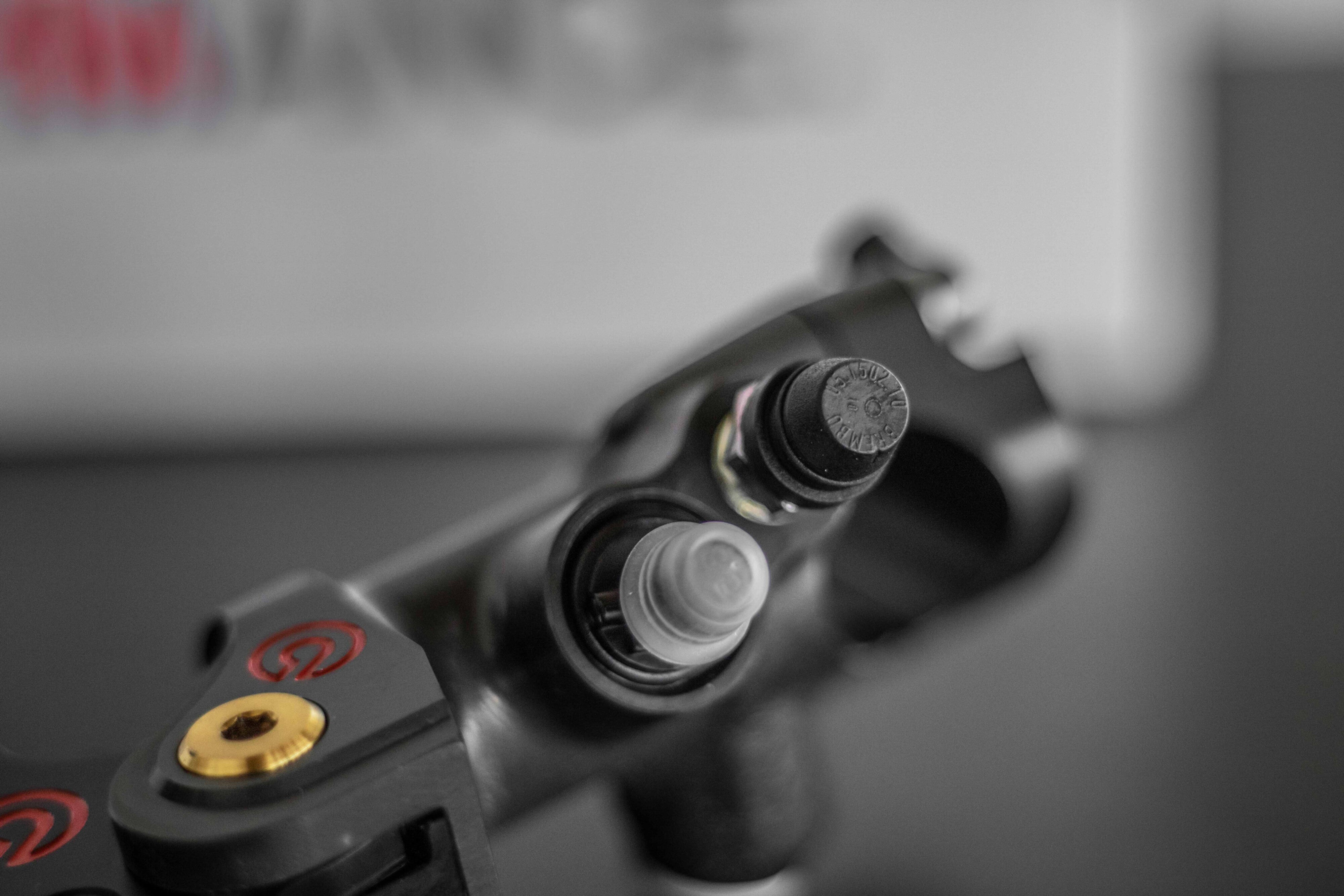 Brembo Radial Fren Pompası MotoGP PR19x18 FL GP XA7G7G0 