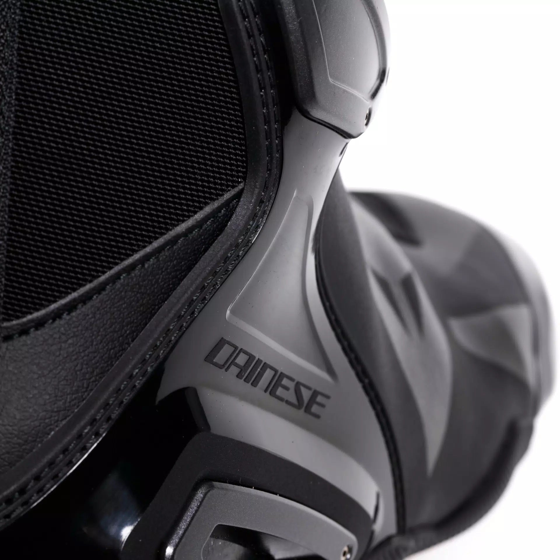 Dainese Axial 2 Yarış ve Sokak Motosiklet Botları | Erkek | Siyah | 20179000526310 