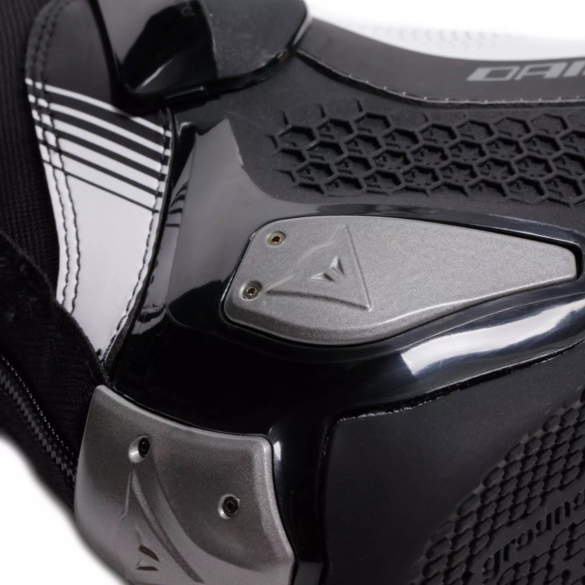 Dainese Torque 4 Yarış ve Sokak Motosiklet Botları | Kadın | Siyah/Beyaz | 2017900087N320 