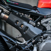 SSP Akrapovic egzoz sistemi için karbon egzoz koruma Feel Racing Ducati Panigale V2 955 (20-24) FR.460.111 