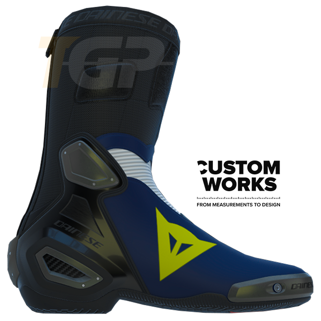Dainese Axial 2 Air Racing ve sokak motosiklet botu | Erkek | Yamaha Mavi / Beyaz / Fluo Sarı | Custom Works 