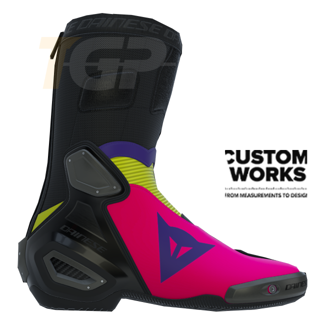 Dainese Axial 2 Yarış ve Yol Motosiklet Botu | Erkek | Fuxia / Viola / Fluogelb | Custom Works 