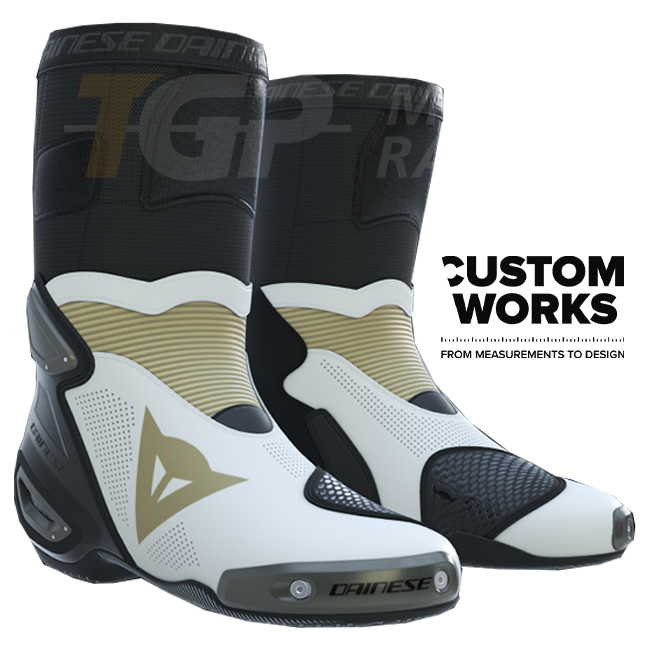 Dainese Axial 2 Air Racing ve yol motosikleti botları | Erkek | İnci Beyazı / Magnezyum | Custom Works 