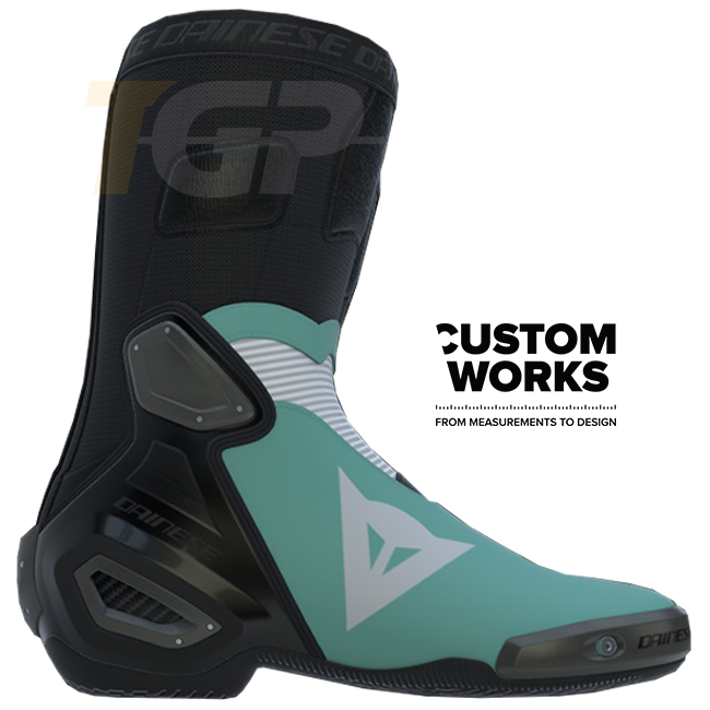 Dainese Axial 2 Yarış ve Sokak Motosiklet Botu | Erkek | Sardinia Sea Mavi / Beyaz | Custom Works 