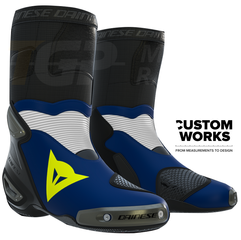 Dainese Axial 2 Racing ve sokak motosiklet botları | Erkek | Yamaha Mavi / Beyaz / Fluo Sarı | Custom Works 