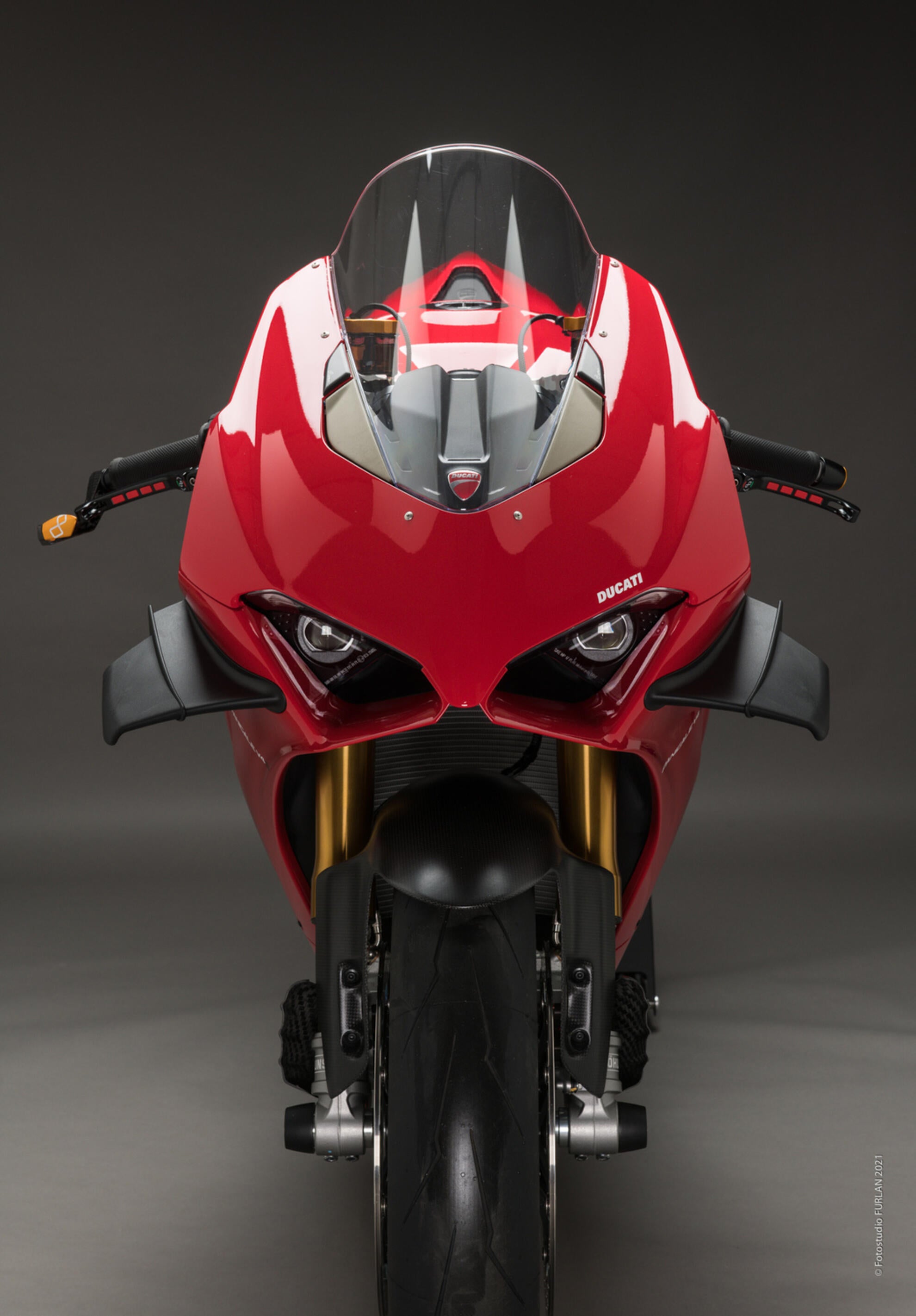 Kanatçık Seti Karbon LighTech Ducati Panigale V4/S/R (19-21) CARD0815 