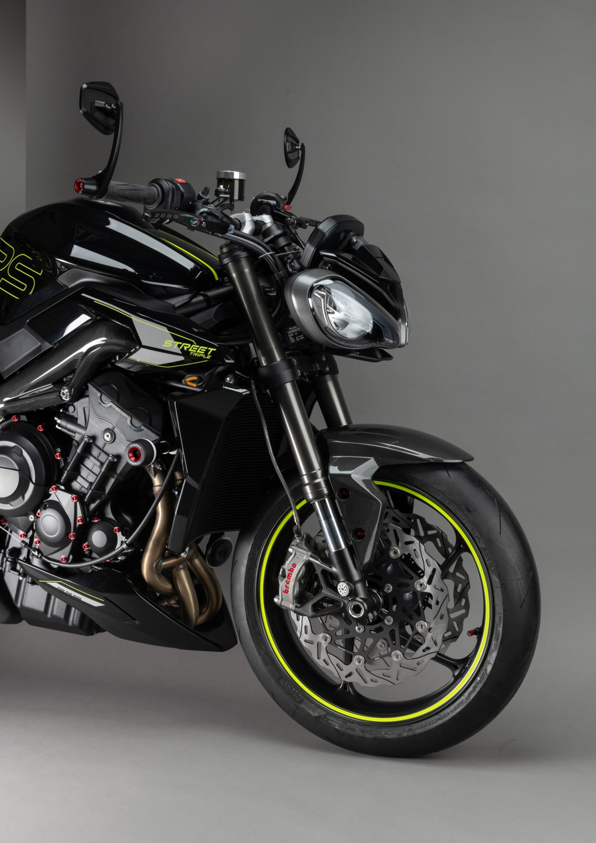 Ön Çamurluk Carbon LighTech Triumph Street Triple 765 S / R / RS / Moto2 (17-26) CART2410 