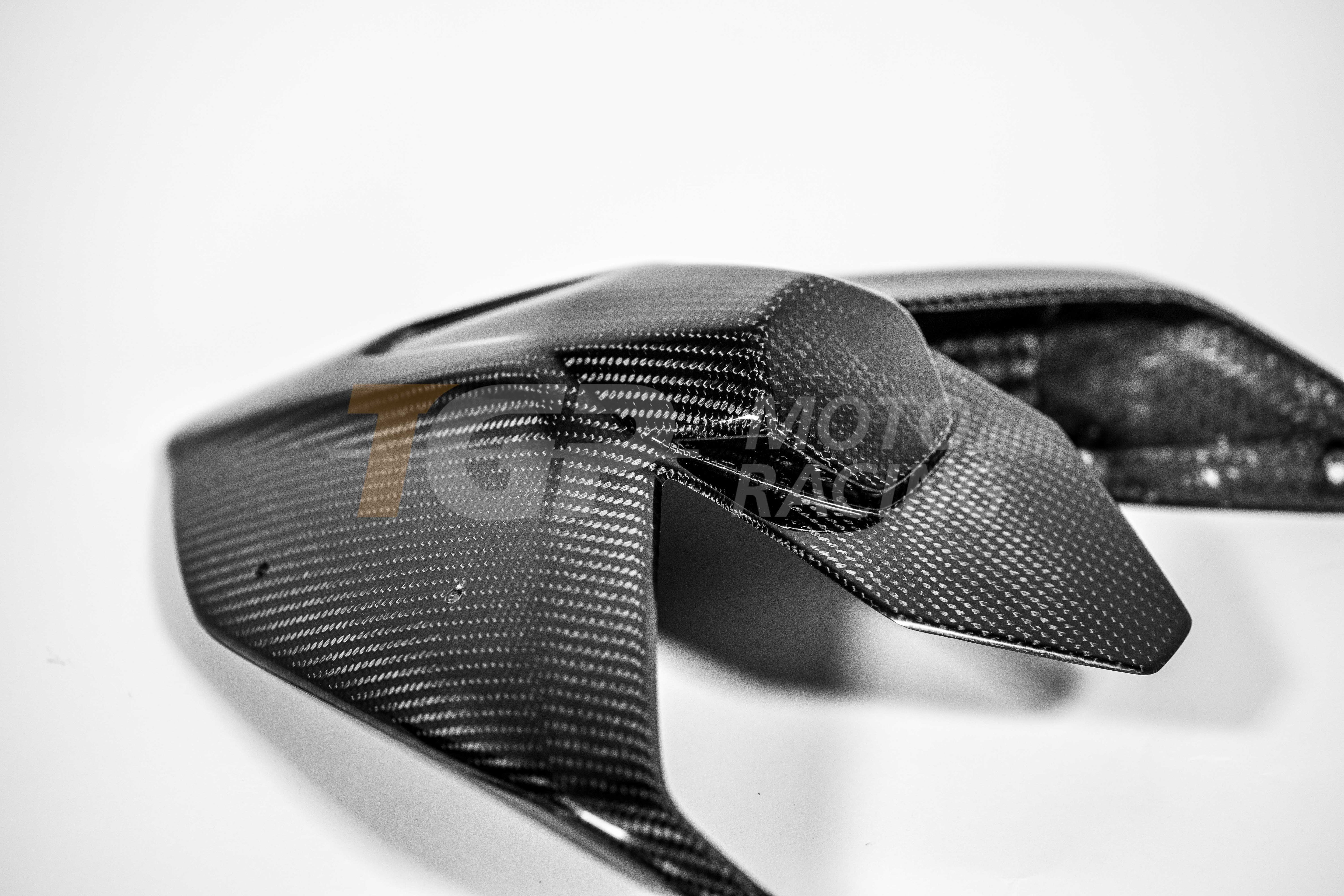 Heckverkleidung 200g Carbon AP Carbon Line Ducati Panigale V4/S/R (25-26)