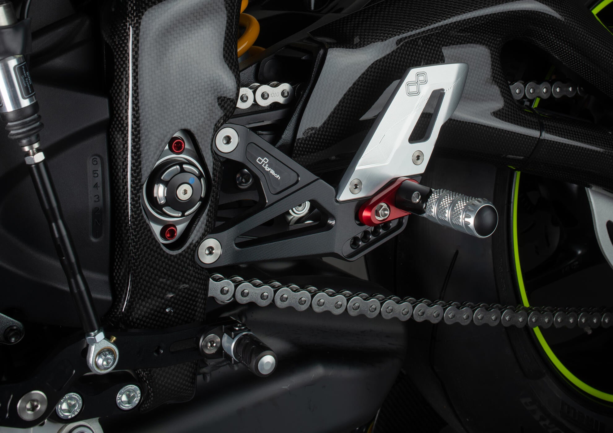 Fren sistemi R LighTech Triumph Daytona 675/765 (13-21) FTRTR005R 