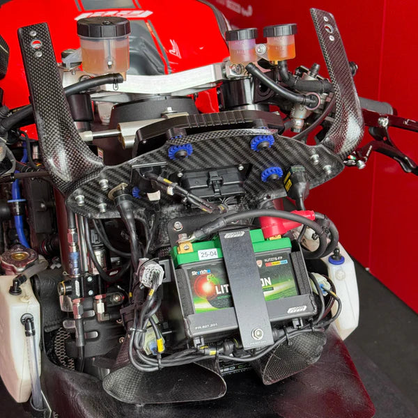 Karbon Enstrüman Tutucu + Hava Kanalı Feel Racing Ducati Panigale V2 955 (20-24) FR.495.112.C 