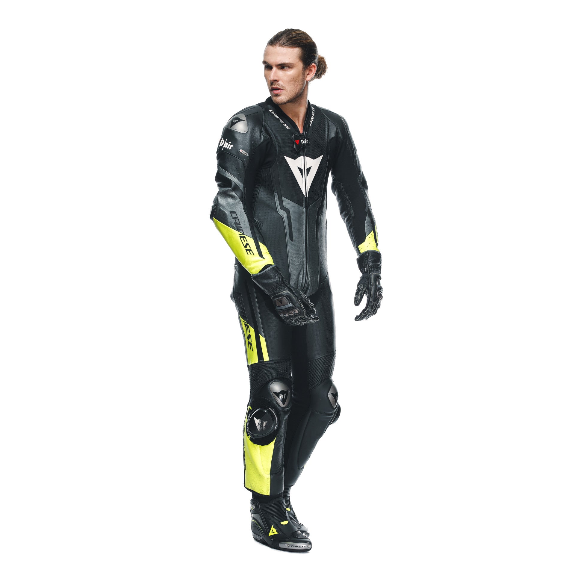 Dainese Misano 3 D-AIR® Tek parça deri kombine – Perforated hava yastıklı yarış kıyafeti | Erkek | Siyah/Neon Sarı 