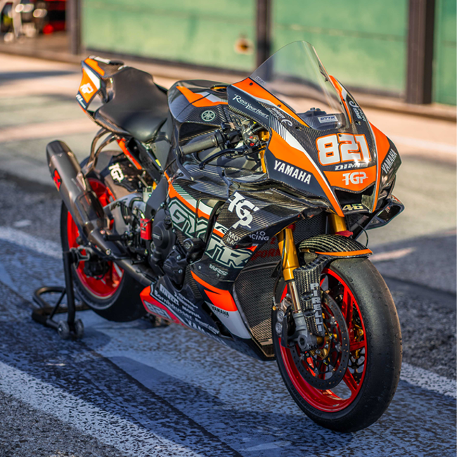 Tam kaplama seti 200g AP Karbon Hattı Yamaha YZF-R1/M RN65 (20-26) 