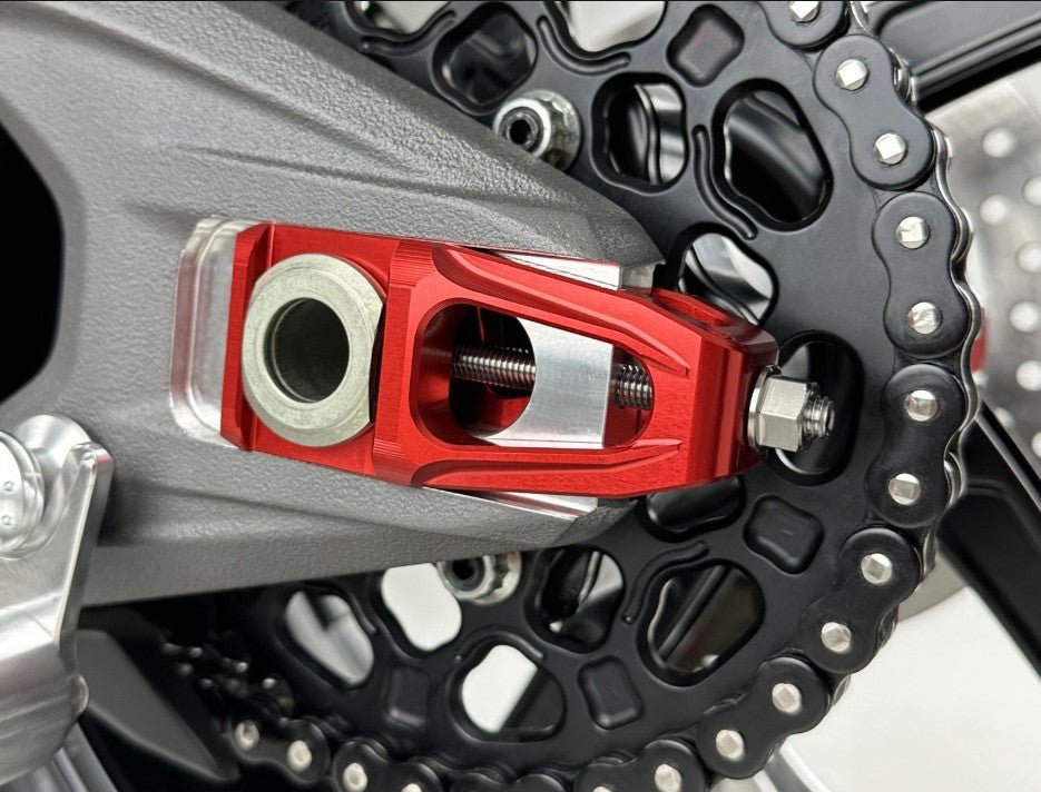 Zincir gergi kiti, fren kaliper tutucu ve Brembo P2-30 69.5 mm XA6H530 Motocorse Ducati Panigale V4/S (25-26) ile birlikte 