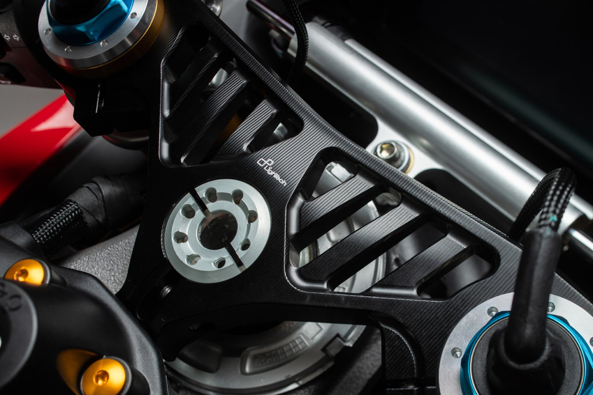 Gidon köprüsü (ÜST) LighTech Ducati Panigale V4/S/R (25-26) TCADU002NER 