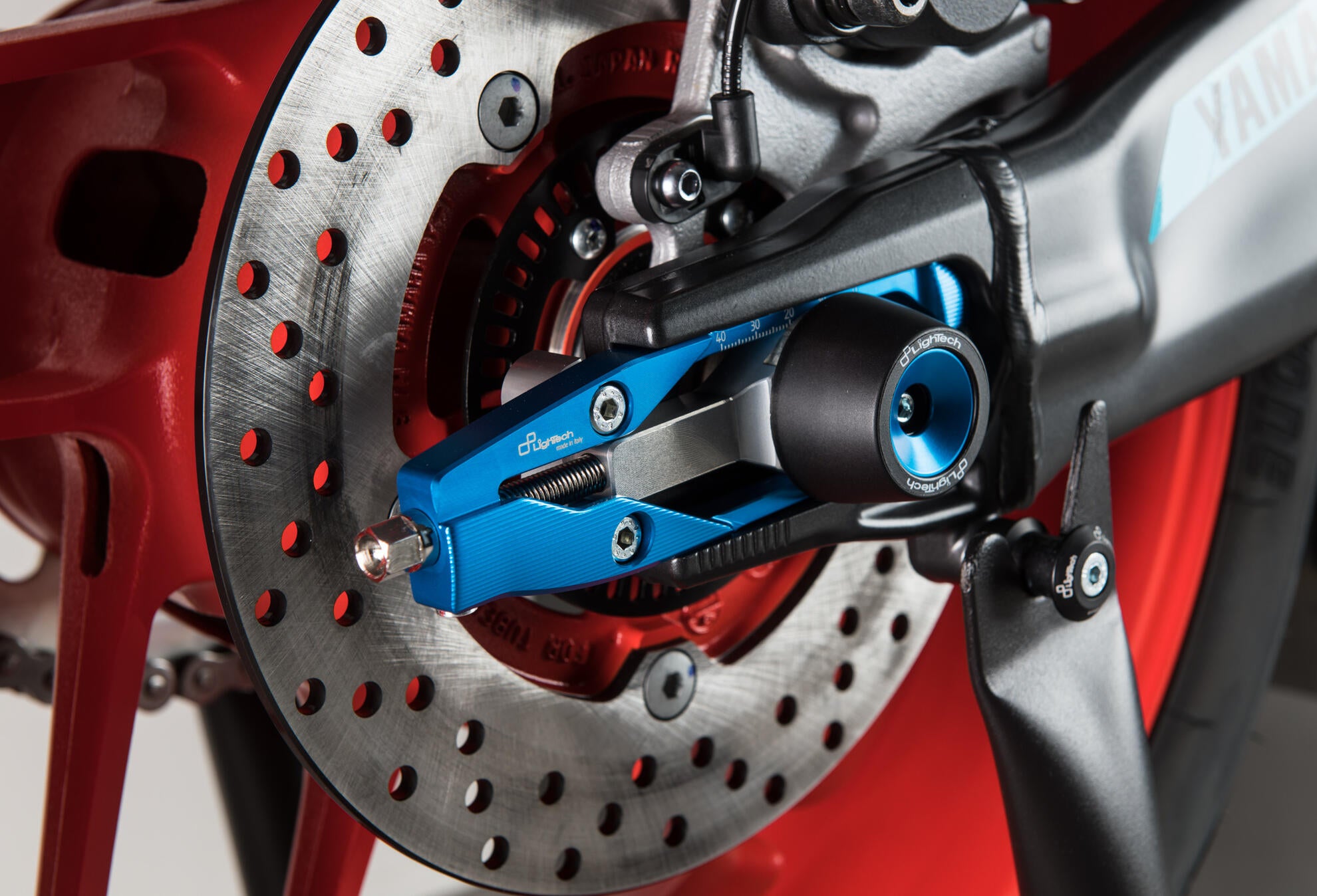 LighTech Zincir Gerginliği Yamaha R9 (2025) TEYA010 