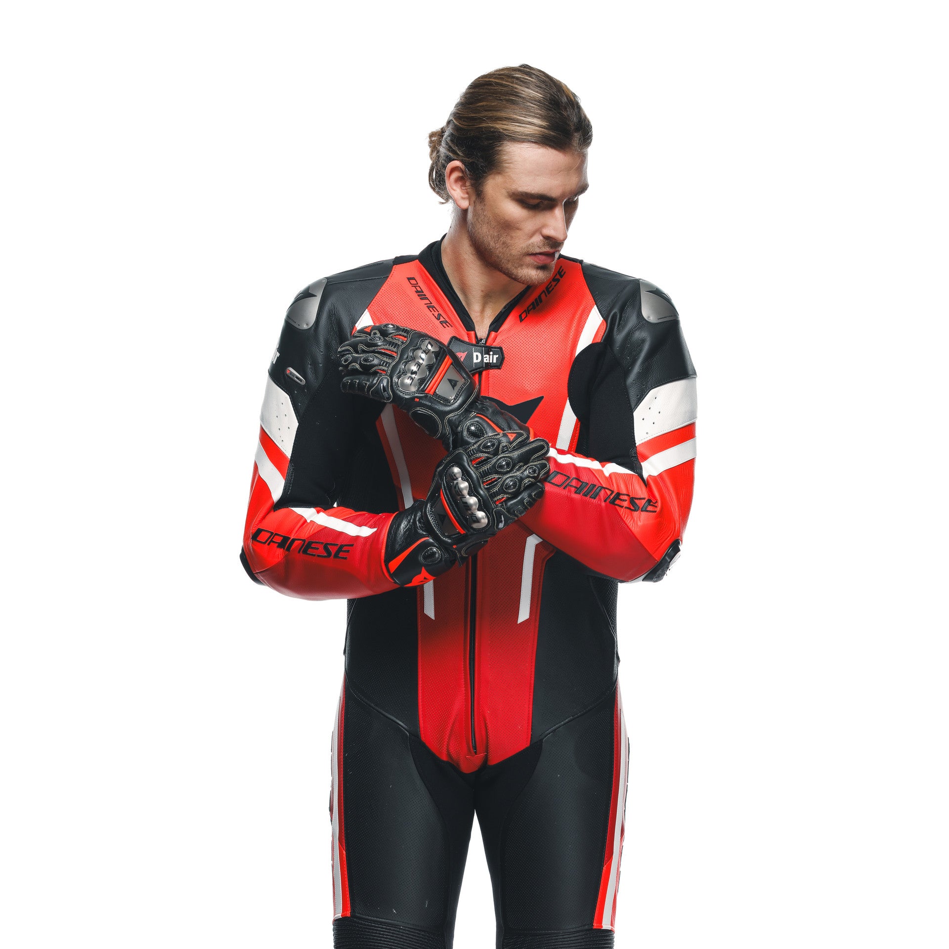 Dainese Misano 3 D-AIR® Tek parça Deri Kombin – Perfore Hava Yastıklı Yarış Tulumu | Erkek | Kırmızı 