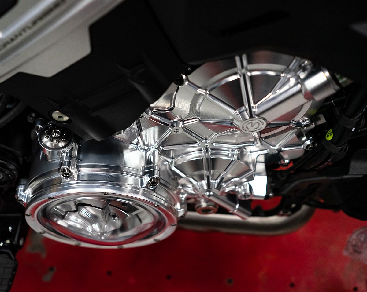 Titanyum vidalı sağ alüminyum motor bloğu Motocorse Ducati Panigale V4/S (25-26) 