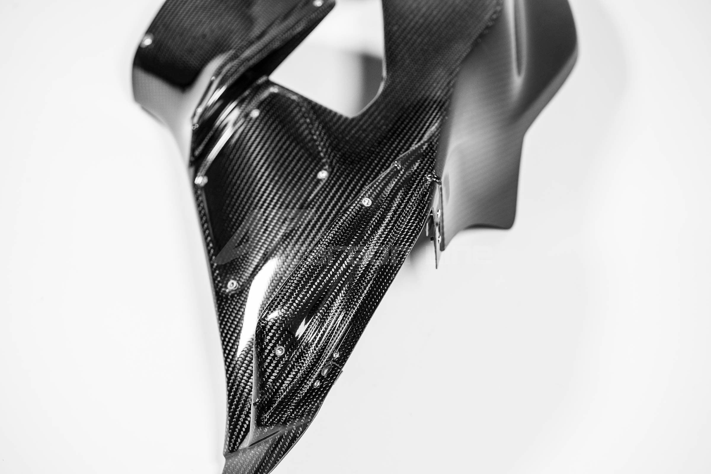 Sağ yan panel 200g AP Karbon Hattı Honda CBR 1000 RR-R SC82 (20-23) 