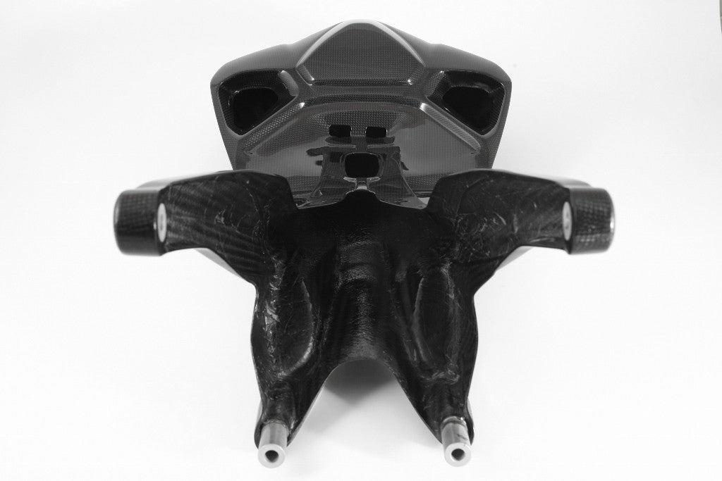 Arka / Monocoque Yarış Karbon Fullsix Ducati Panigale 899 (13-16) 