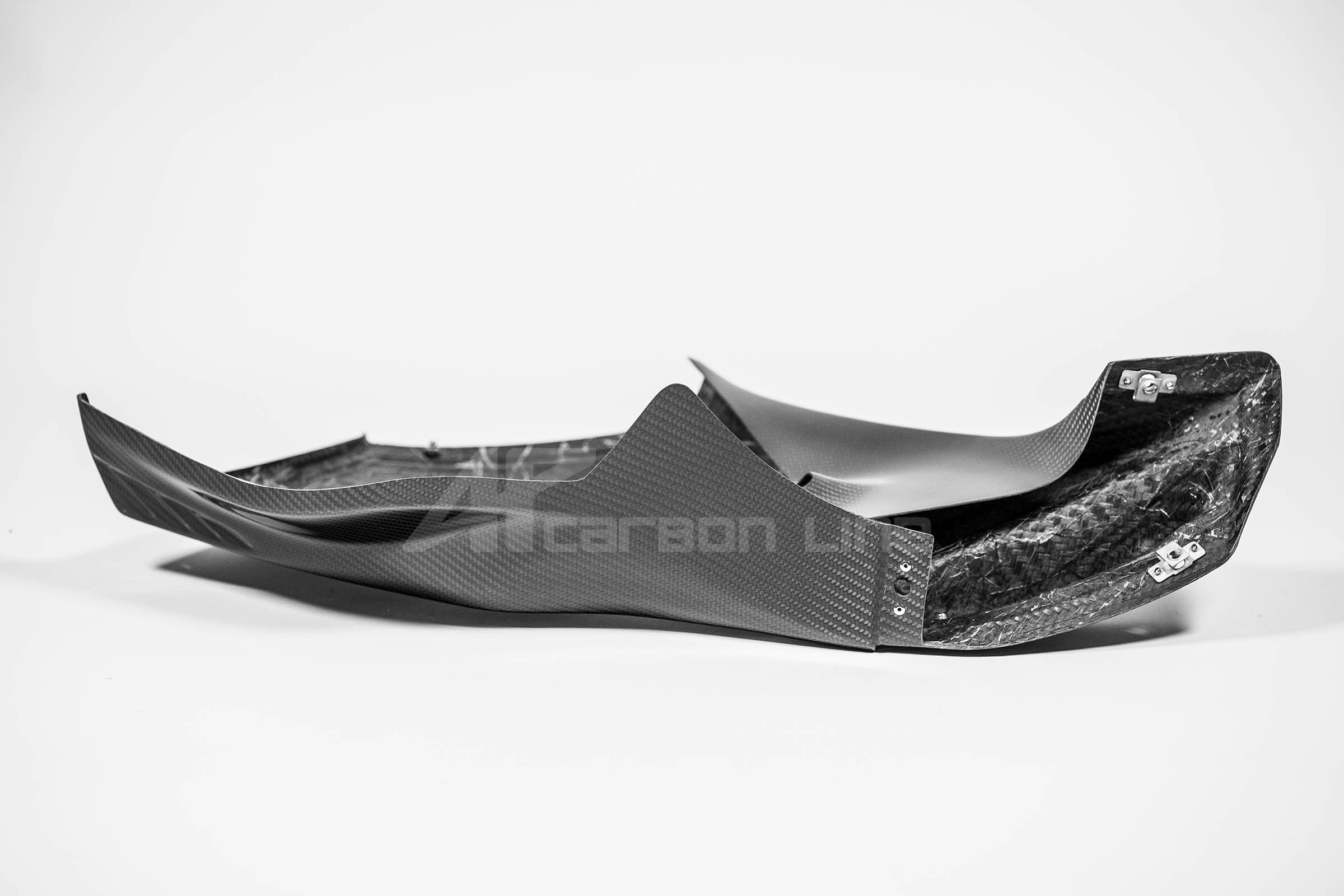 Sağ yan panel 200g AP Karbon Hattı Honda CBR 1000 RR-R SC82 (20-23) 