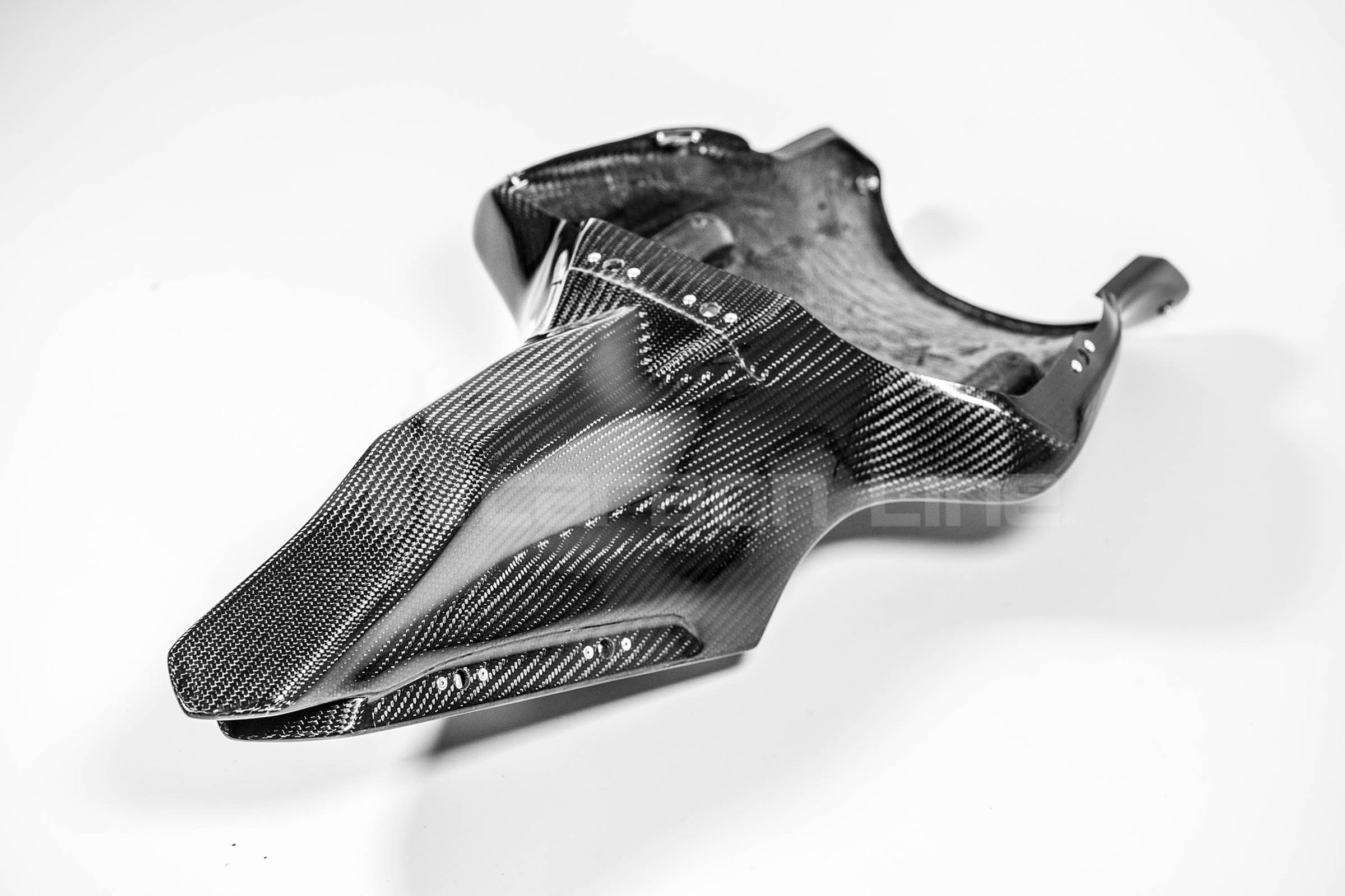 Arka kaplama 200g AP Karbon Serisi Yamaha YZF-R1/M RN65 (20-26) 