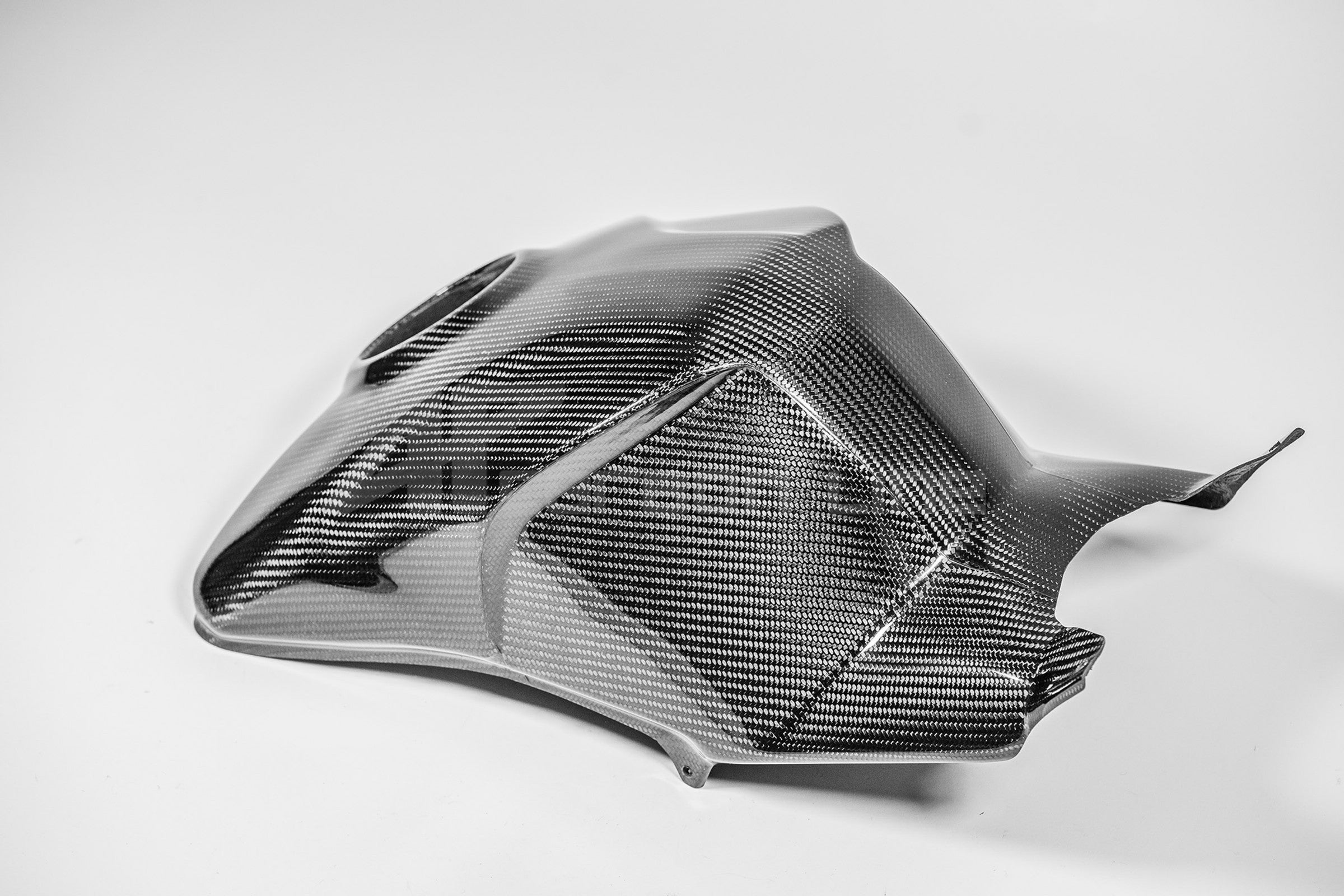 Tank kapak SBK 200g AP Karbon Hat Ducati Panigale V4/S/R (22-24) 