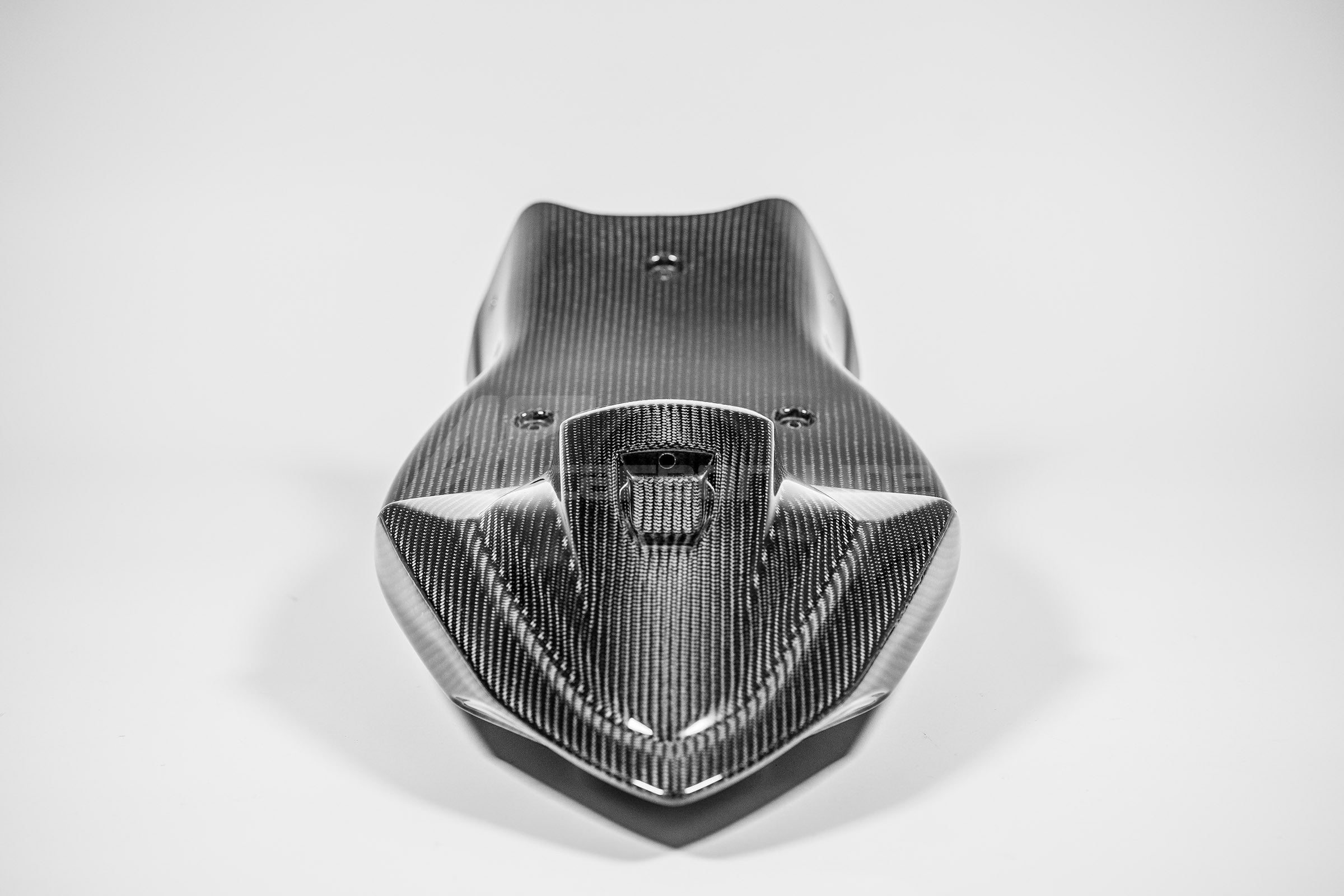 Arka kaplama 200g AP Karbon Çizgisi Honda CBR 1000 RR-R SC82 (20-23) 