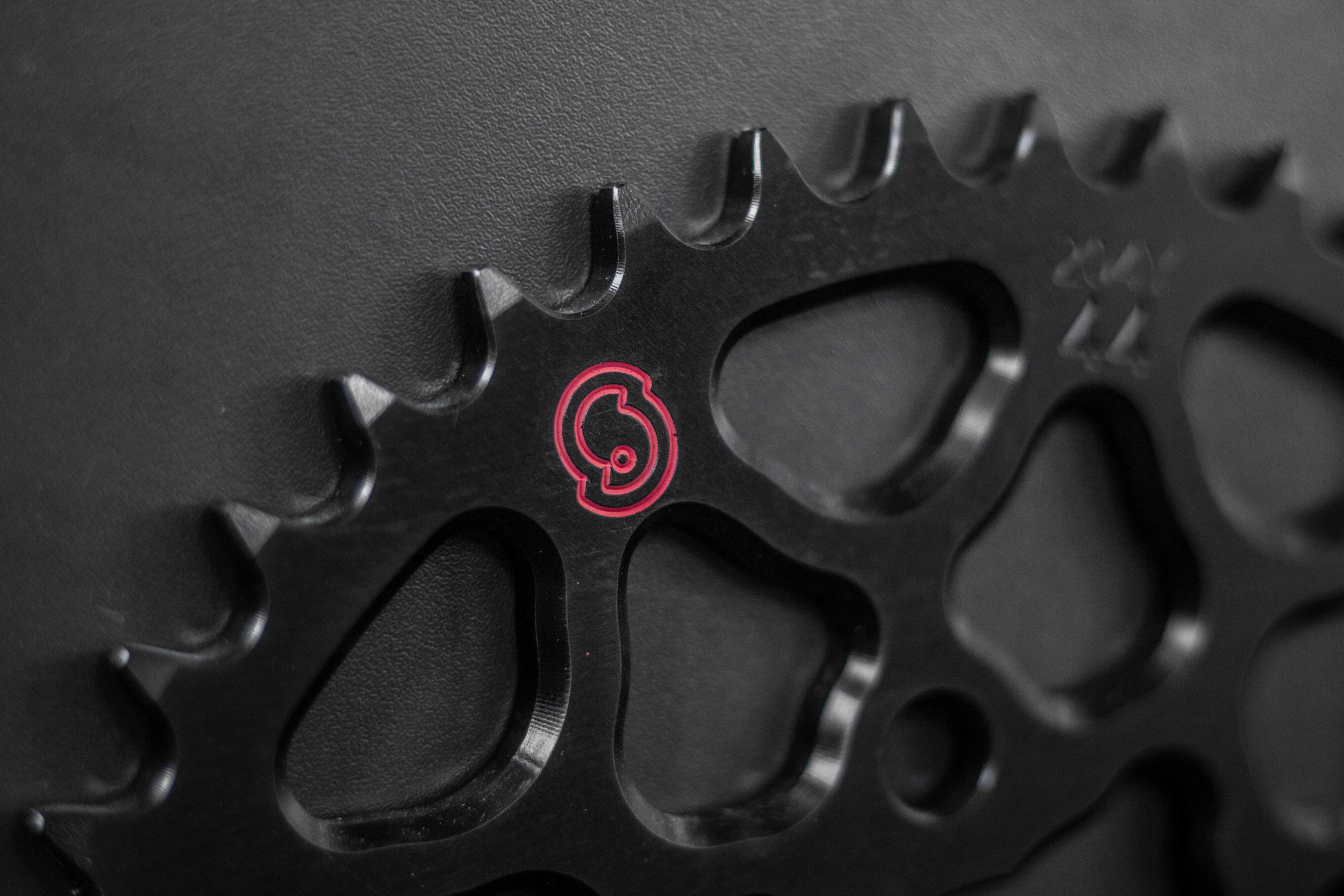 Sitta GP Alüminyum Dişli BMW HP Schmiederad HP4 ve HP4 Race (204Y-HR20GP) – 37-47 Diş, 520 Aralık 