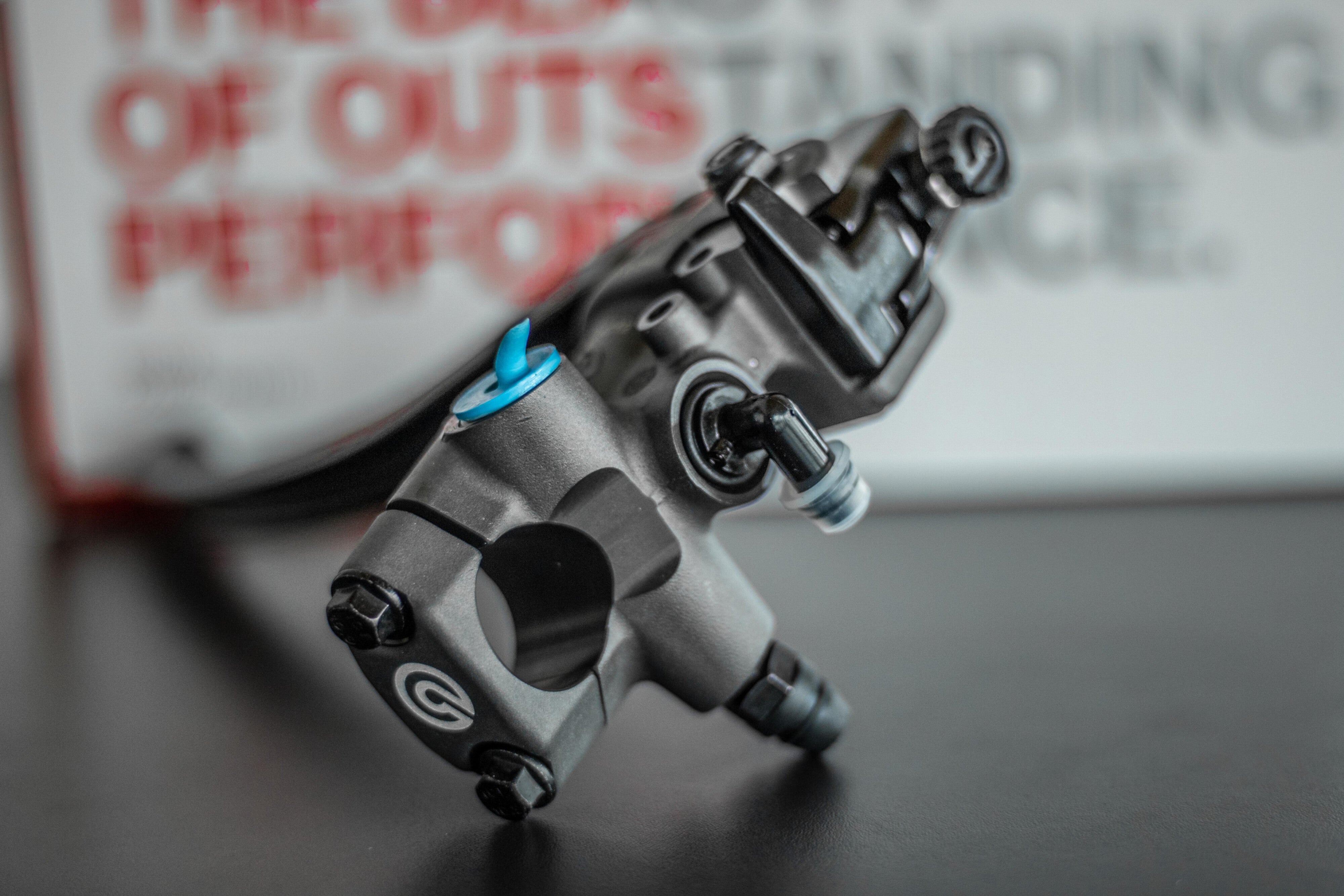 Brembo Radial Fren Pompası RCS 19 x 18-20 110A26310 