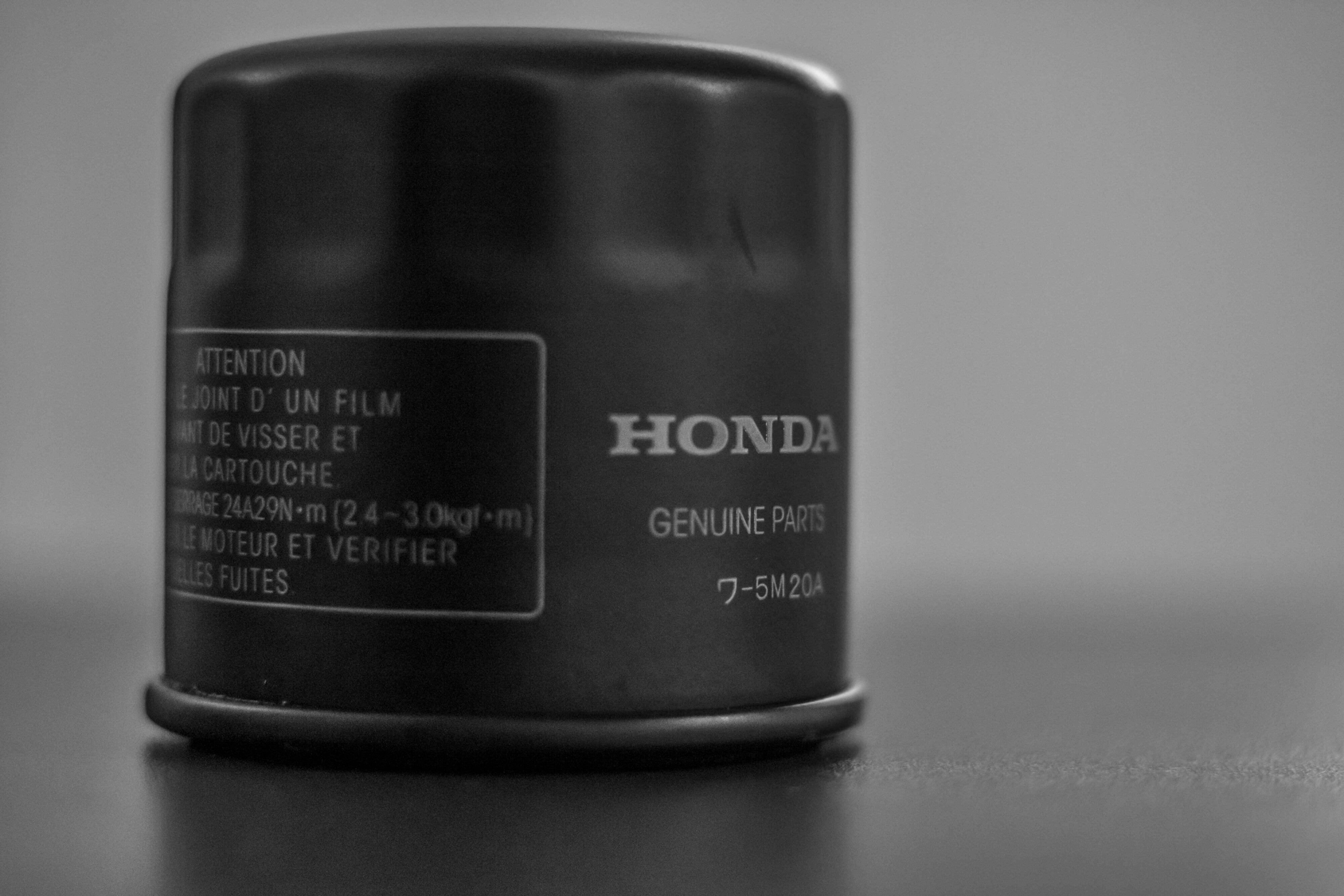 Honda CBR 1000 RR-R SC82 (20-26) 15410-MFJ-D02 için Orijinal Yağ Filtresi 