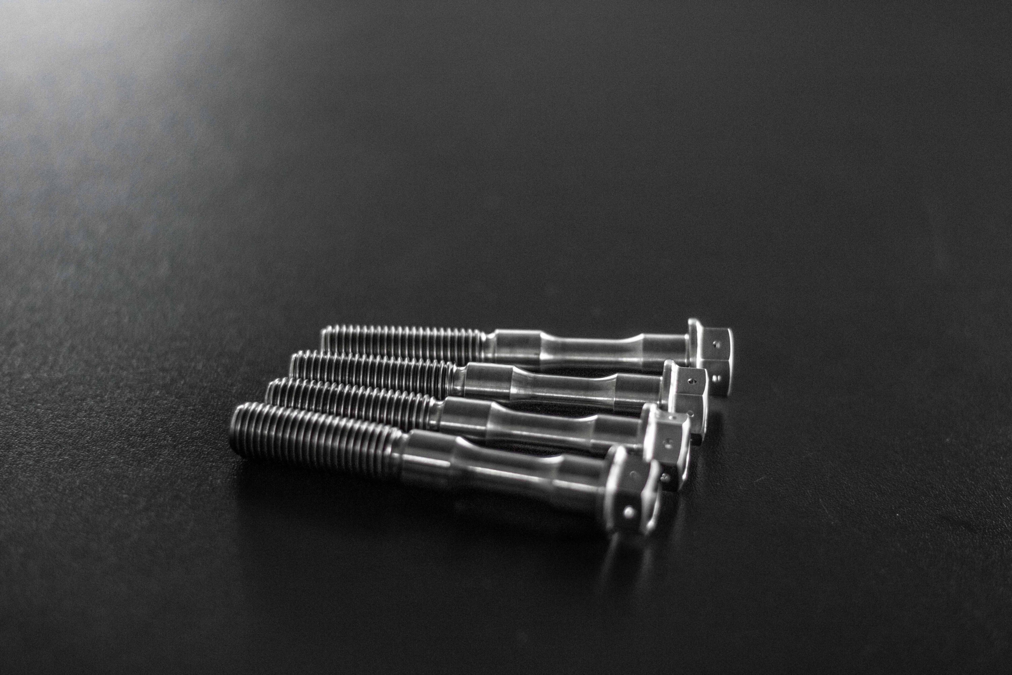 Titanyum vida seti fren kaliper Honda CBR 1000 RR-R SC82 (20-26) TGP 