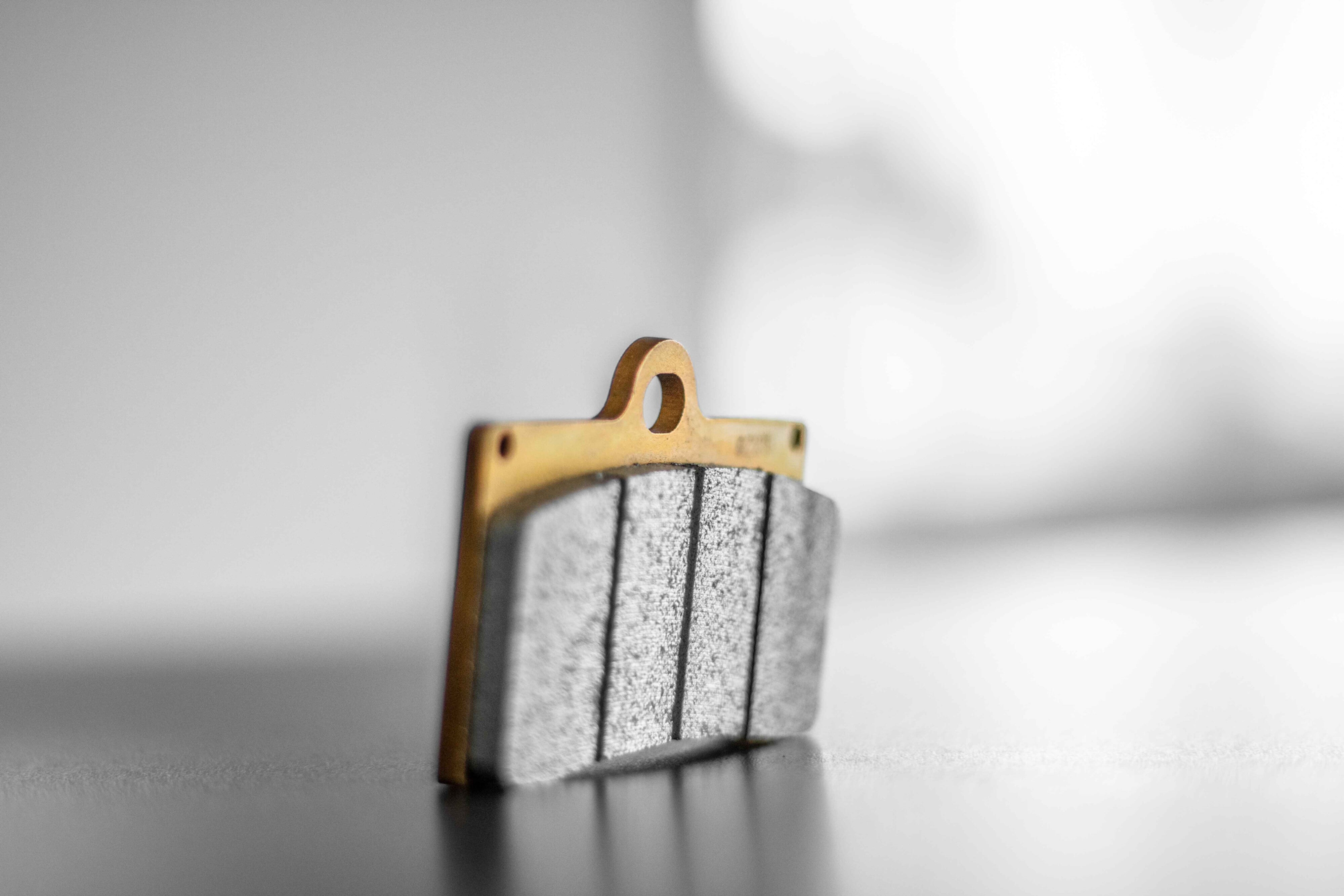 Brembo Z04 Yarış-Fren Balataları Yamaha YZF-R6 (03-26) 107A48653 