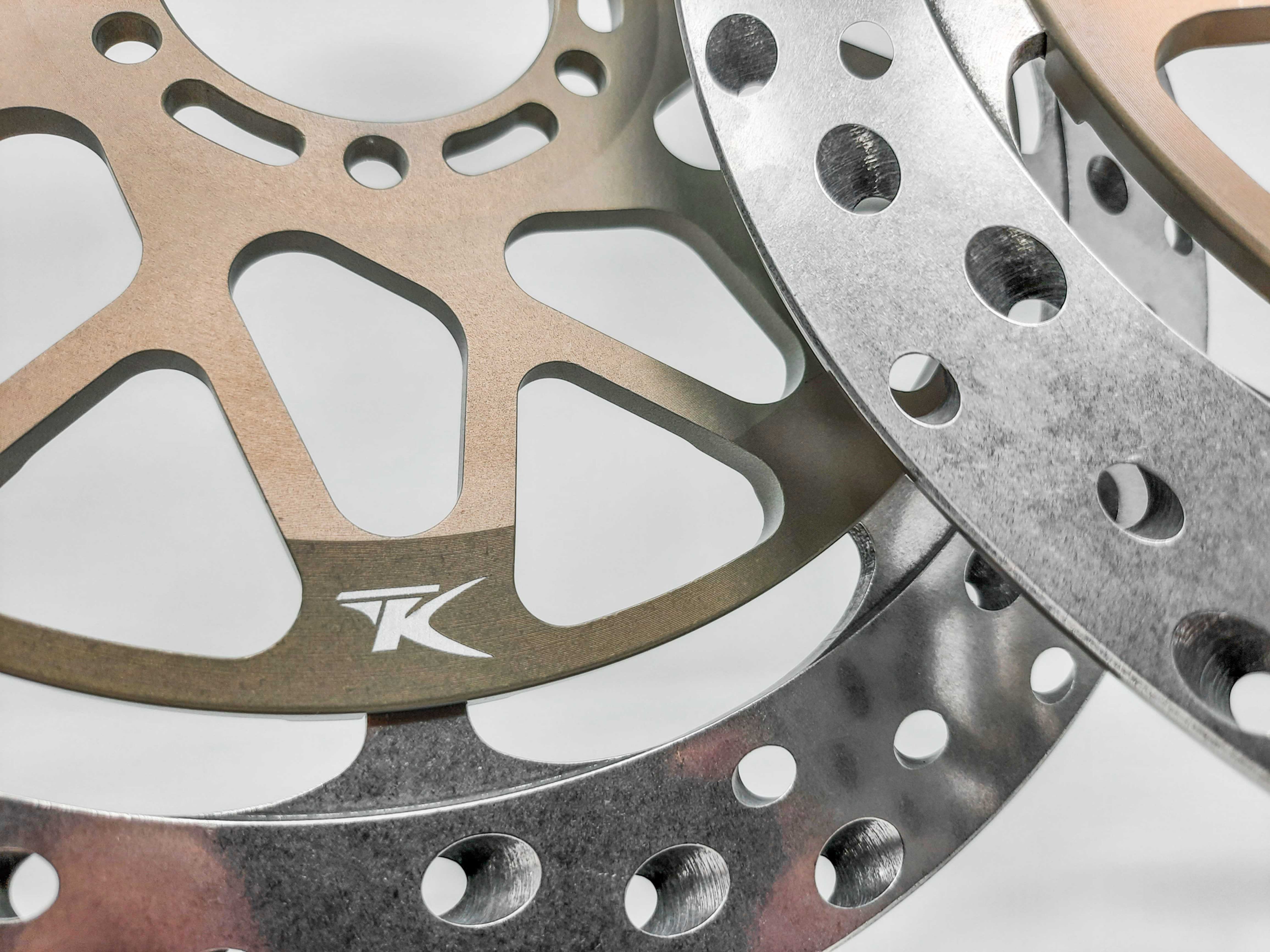 TK Fren Diskleri SBK GP 7.0 Fren Diskleri Kawasaki ZX-10 R (16-20) Kiti 